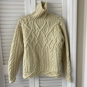 Gap wool turtleneck cable knit sweater